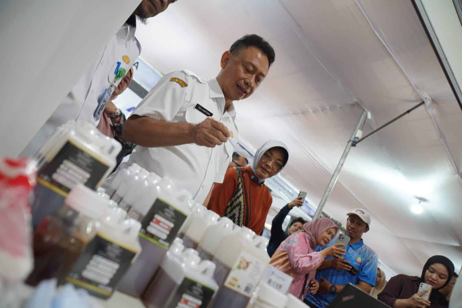 Gambar untuk Wali Kota Pontianak Resmikan Gebyar UMKM: Jadikan Ruang Kreativitas dan Penguatan Ekonomi